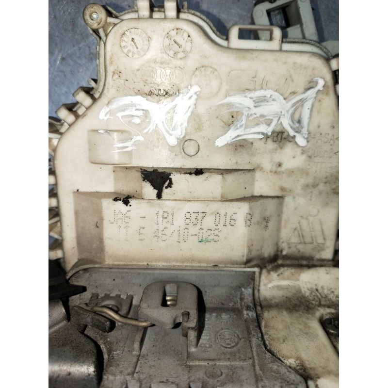Recambio de motor cierre centralizado delantero derecho para seat leon (1p1) 1.6 tdi referencia OEM IAM 1P1837016B 5P 