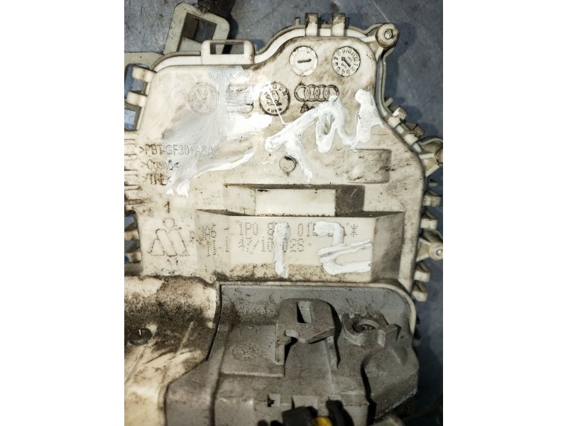 Recambio de motor cierre centralizado trasero izquierdo para seat leon (1p1) 1.6 tdi referencia OEM IAM  5P 