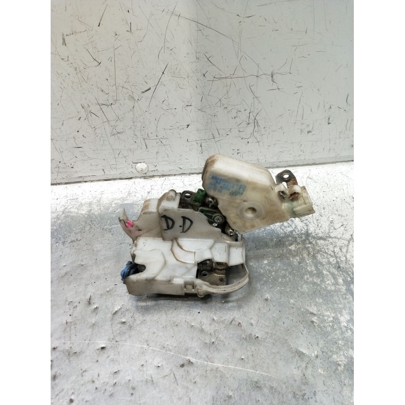 Recambio de motor cierre centralizado delantero derecho para nissan cabstar 09.06 3.0 diesel referencia OEM IAM  2P 