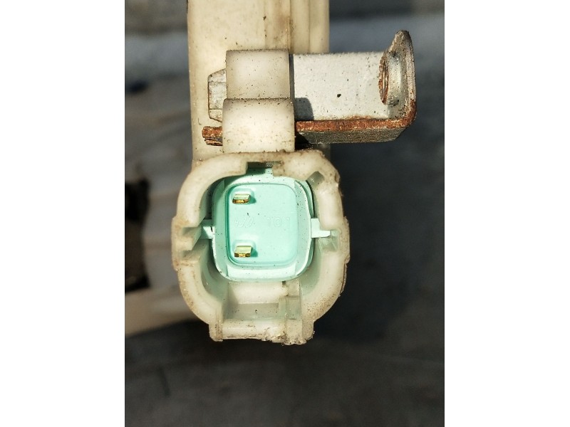 Recambio de motor cierre centralizado delantero derecho para nissan cabstar 09.06 3.0 diesel referencia OEM IAM  2P 