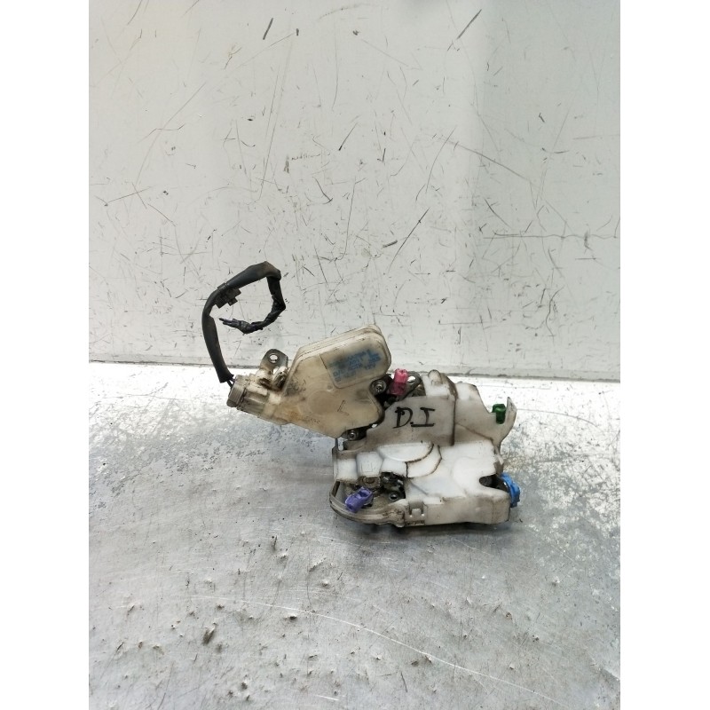 Recambio de motor cierre centralizado delantero izquierdo para nissan cabstar 09.06 3.0 diesel referencia OEM IAM  2P 