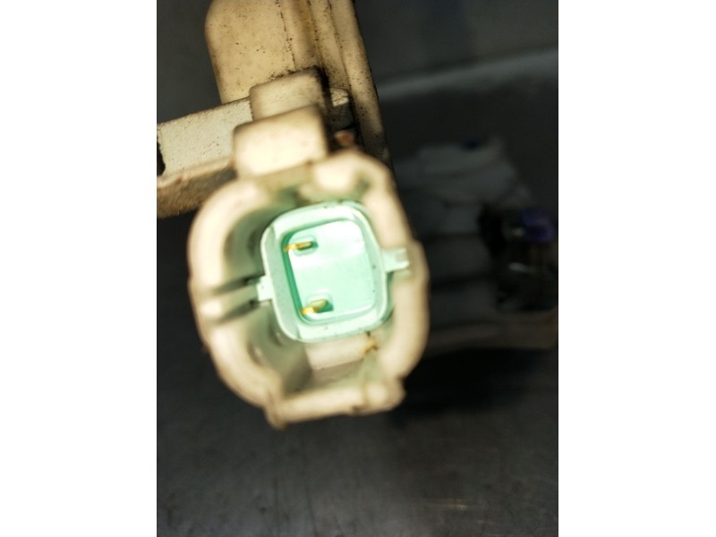 Recambio de motor cierre centralizado delantero izquierdo para nissan cabstar 09.06 3.0 diesel referencia OEM IAM  2P 