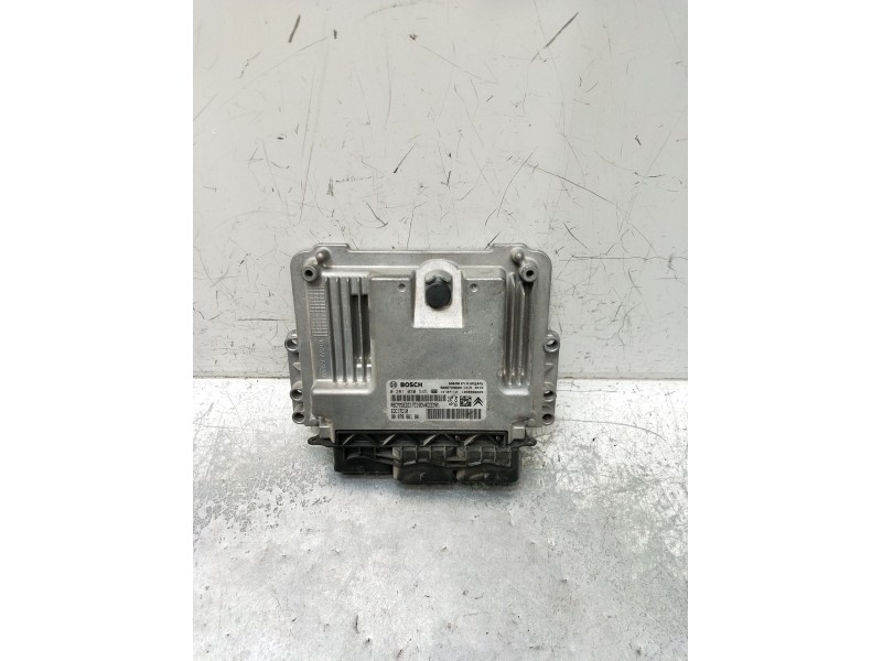 Recambio de centralita motor uce para peugeot 208 i (ca_, cc_) 1.4 hdi referencia OEM IAM 0281030545 9807886180 1039S66020