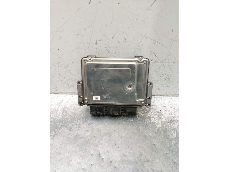 Recambio de centralita motor uce para peugeot 208 i (ca_, cc_) 1.4 hdi referencia OEM IAM 0281030545 9807886180 1039S66020