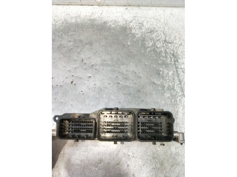 Recambio de centralita motor uce para peugeot 208 i (ca_, cc_) 1.4 hdi referencia OEM IAM 0281030545 9807886180 1039S66020