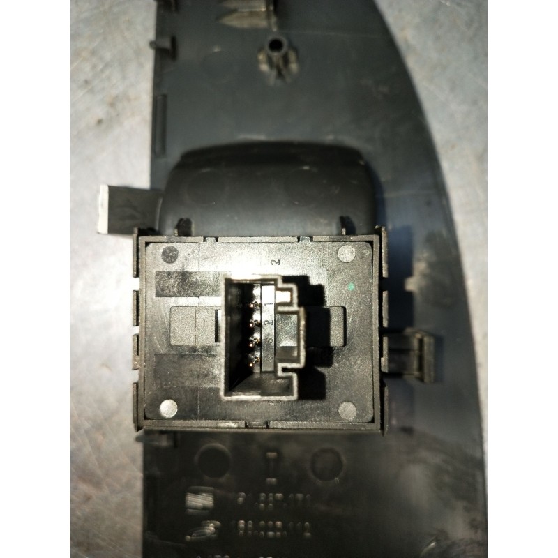 Recambio de mando elevalunas delantero izquierdo para seat leon (1p1) 1.6 tdi referencia OEM IAM 1P1867171 156023112 5P