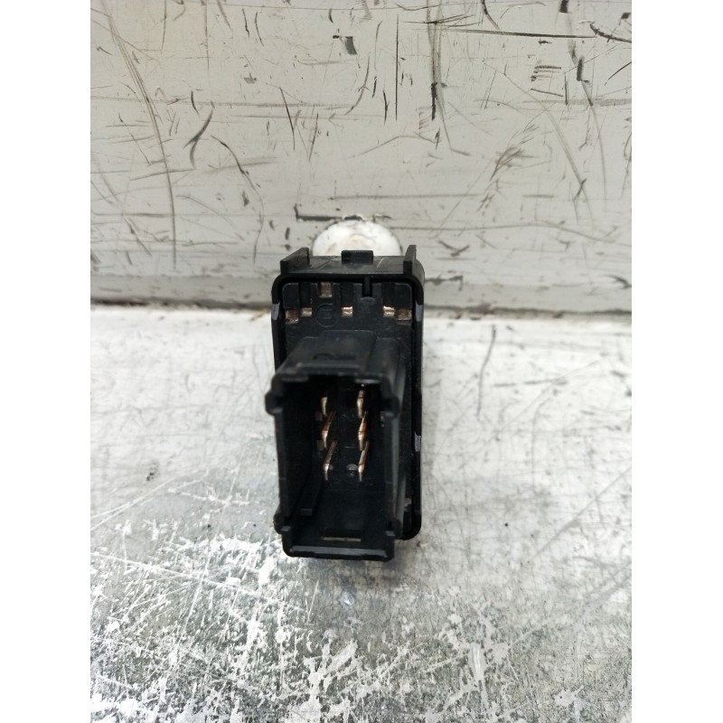 Recambio de mando elevalunas delantero derecho para peugeot 208 i (ca_, cc_) 1.4 hdi referencia OEM IAM 96749628ZD 5P 