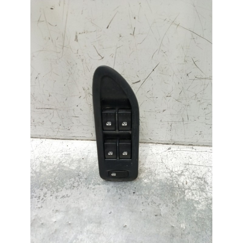 Recambio de mando elevalunas delantero izquierdo para renault vel satis (bj0_) 3.5 v6 (bj0r, bj0v, bj0u) referencia OEM IAM 8200
