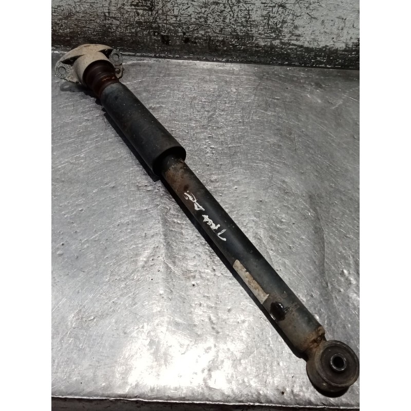 Recambio de amortiguador trasero derecho para audi a3 (8l1) 1.9 tdi referencia OEM IAM   