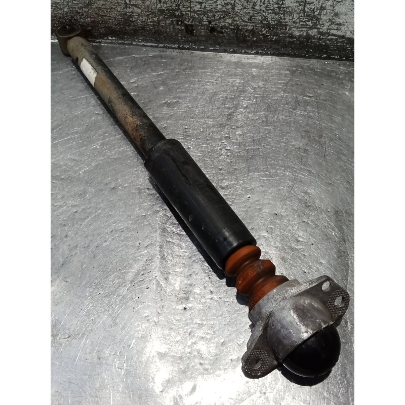 Recambio de amortiguador trasero derecho para audi a3 (8l1) 1.9 tdi referencia OEM IAM   