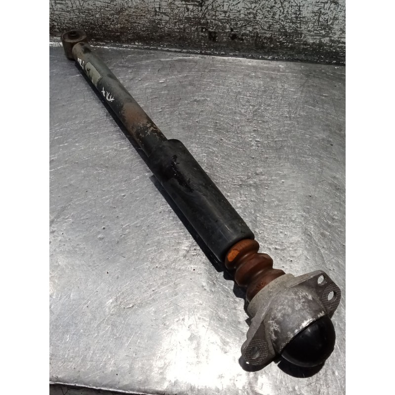 Recambio de amortiguador trasero izquierdo para audi a3 (8l1) 1.9 tdi referencia OEM IAM   