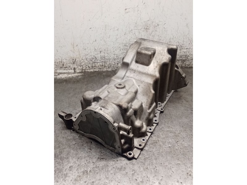 Recambio de carter para land rover discovery v (l462) 2.0 sd4 4x4 referencia OEM IAM G4D36706EA  