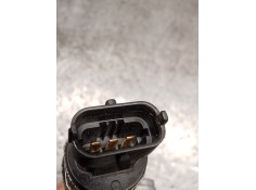 Recambio de rampa inyectora para land rover discovery v (l462) 2.0 sd4 4x4 referencia OEM IAM G4D39D280BA 0445214349  2