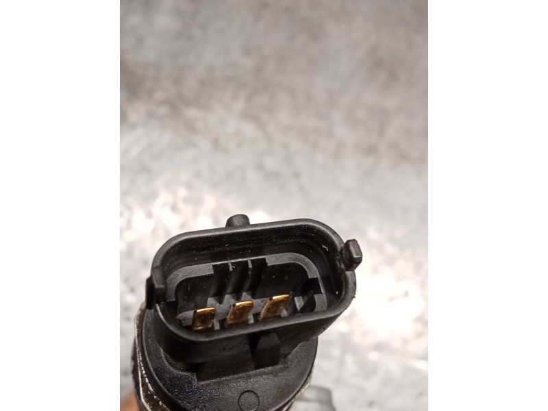 Recambio de rampa inyectora para land rover discovery v (l462) 2.0 sd4 4x4 referencia OEM IAM G4D39D280BA 0445214349 