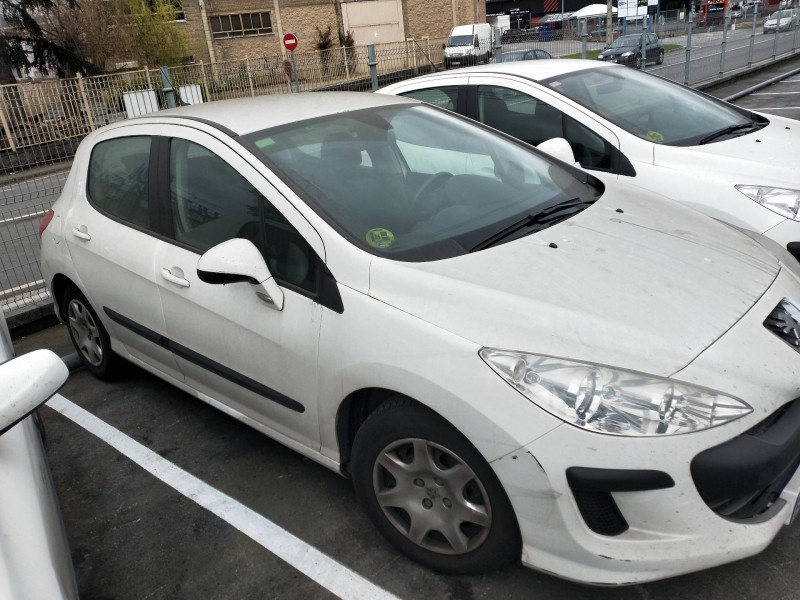 peugeot 308 del año 2008