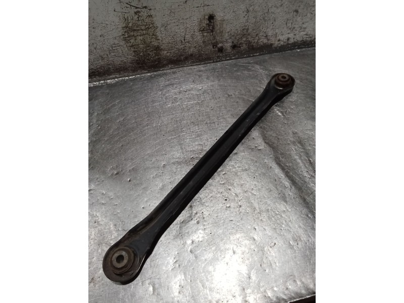Recambio de tirante trasero derecho para ford mondeo berlina (ge) ambiente referencia OEM IAM 1S715K743A  TRANSVERSAL ANTERIOR