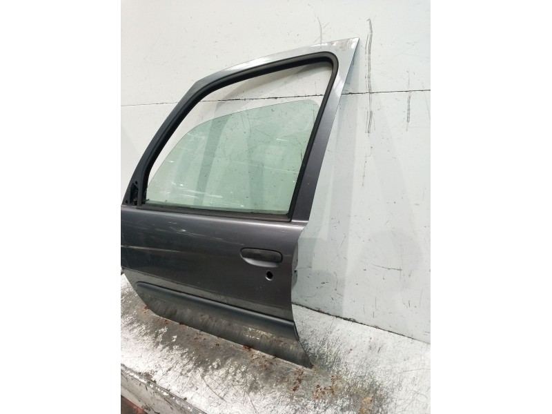 Recambio de puerta delantera izquierda para citroën xsara picasso 2.0 hdi referencia OEM IAM  5P 