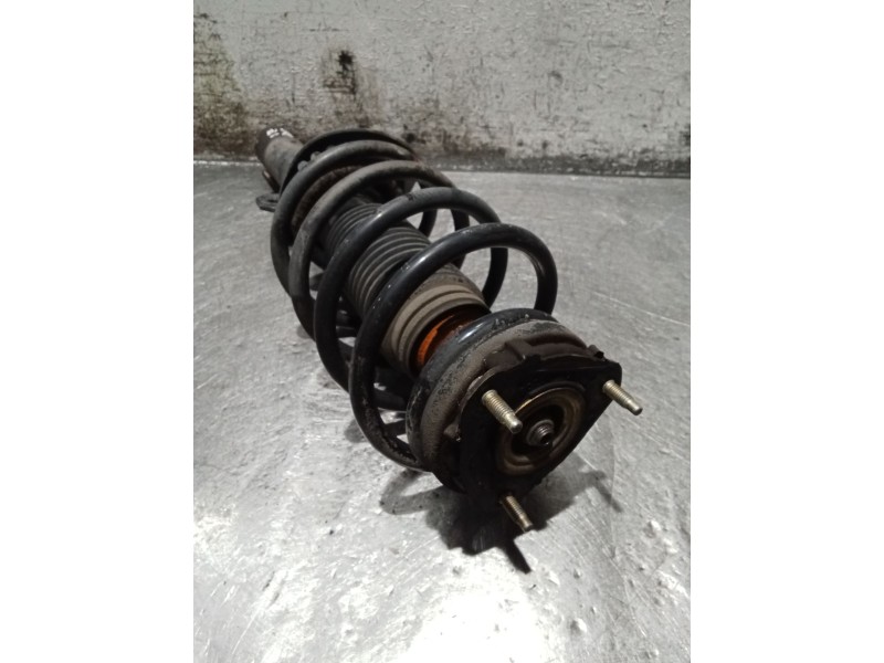 Recambio de amortiguador delantero izquierdo para ford mondeo berlina (ge) ambiente referencia OEM IAM 1S7W18045BL 824904554422 
