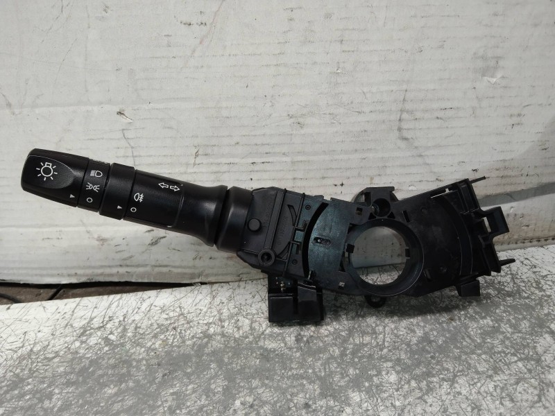 Recambio de mando luces para hyundai i20 classic referencia OEM IAM   
