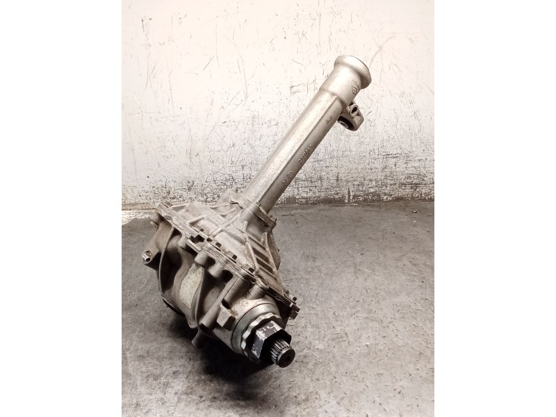 Recambio de diferencial delantero para land rover discovery v (l462) 2.0 sd4 4x4 referencia OEM IAM 2017665 R 3.2 