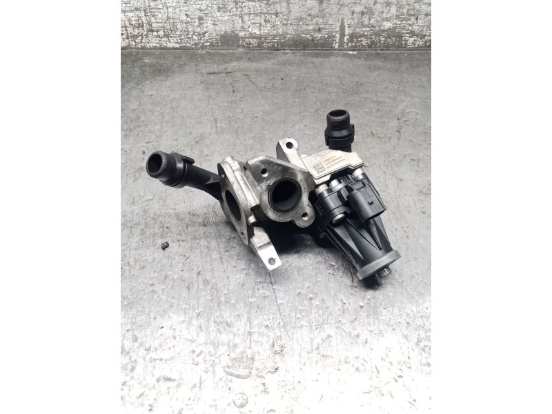 Recambio de valvula egr para land rover discovery v (l462) 2.0 sd4 4x4 referencia OEM IAM G4D39D475AD  