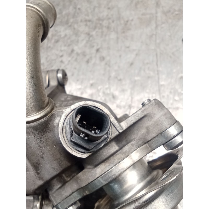 Recambio de enfriador egr para land rover discovery v (l462) 2.0 sd4 4x4 referencia OEM IAM K4D39F464CB KN647002 