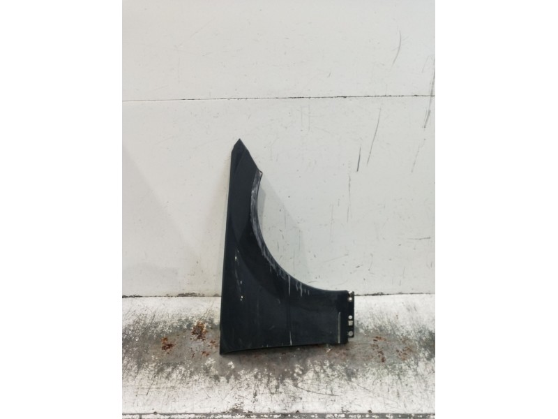 Recambio de aleta delantera derecha para mercedes-benz clase c (w204) c 220 cdi (204.002) referencia OEM IAM   