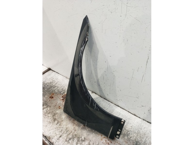 Recambio de aleta delantera derecha para mercedes-benz clase c (w204) c 220 cdi (204.002) referencia OEM IAM   