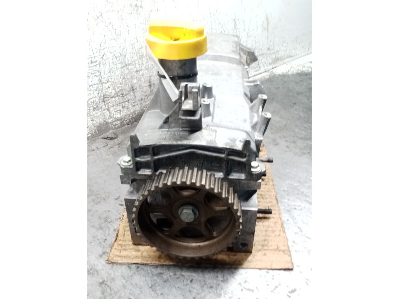 Recambio de culata para dacia dokker furgoneta/monovolumen 1.6 lpg referencia OEM IAM 167702 KTMA8 