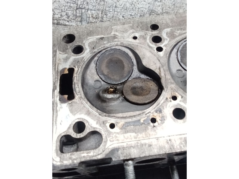 Recambio de culata para dacia dokker furgoneta/monovolumen 1.6 lpg referencia OEM IAM 167702 KTMA8 