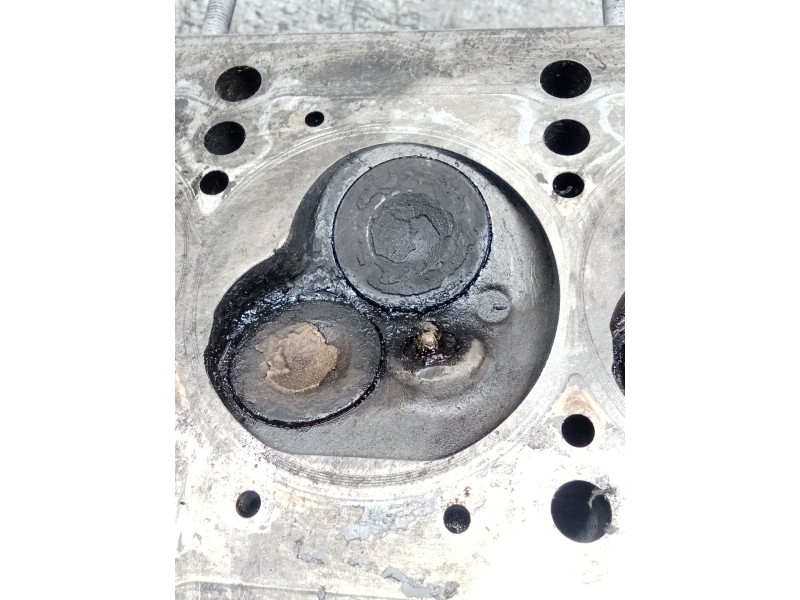 Recambio de culata para dacia dokker furgoneta/monovolumen 1.6 lpg referencia OEM IAM 167702 KTMA8 