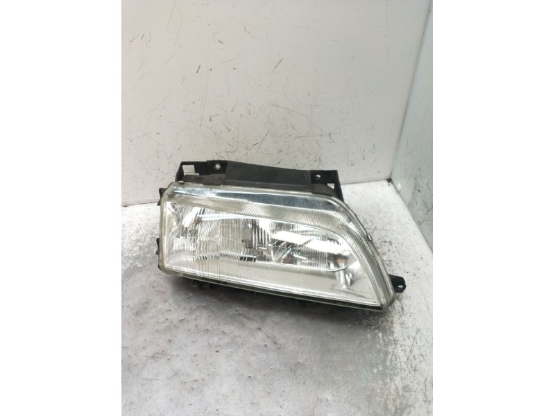 Recambio de faro derecho para citroën xantia (x1_, x2_) 1.9 turbo d referencia OEM IAM   