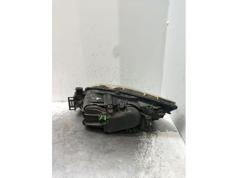 Recambio de faro derecho para ford mondeo berlina (ge) ambiente referencia OEM IAM   