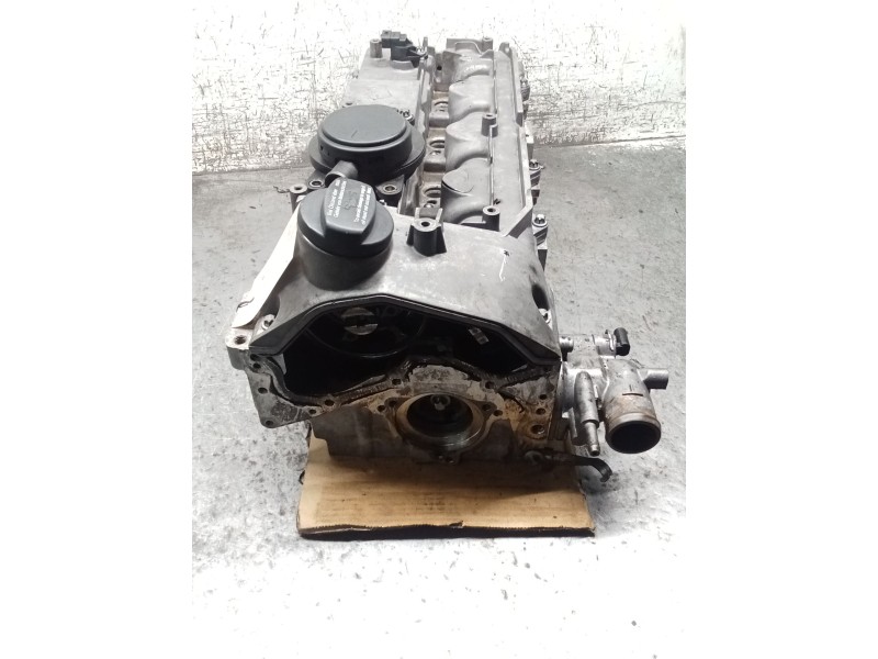Recambio de culata para mercedes-benz sprinter 02.00  caja abierta 311 cdi (903.611-612-613) referencia OEM IAM R6110162601  611