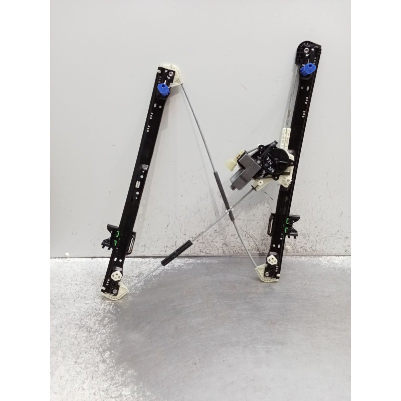 Recambio de elevalunas delantero derecho para land rover discovery v (l462) 2.0 sd4 4x4 referencia OEM IAM HY3223200AB 5P 