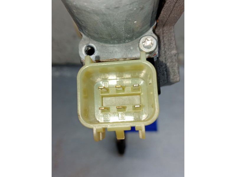 Recambio de elevalunas delantero izquierdo para land rover discovery v (l462) 2.0 sd4 4x4 referencia OEM IAM HY3223201AB 5P 