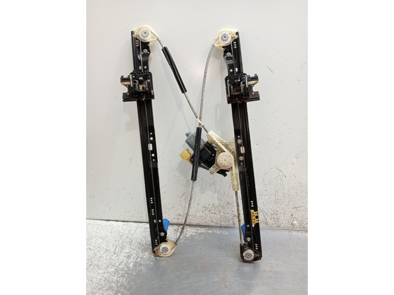 Recambio de elevalunas trasero derecho para land rover discovery v (l462) 2.0 sd4 4x4 referencia OEM IAM HY3227000AA 5P 