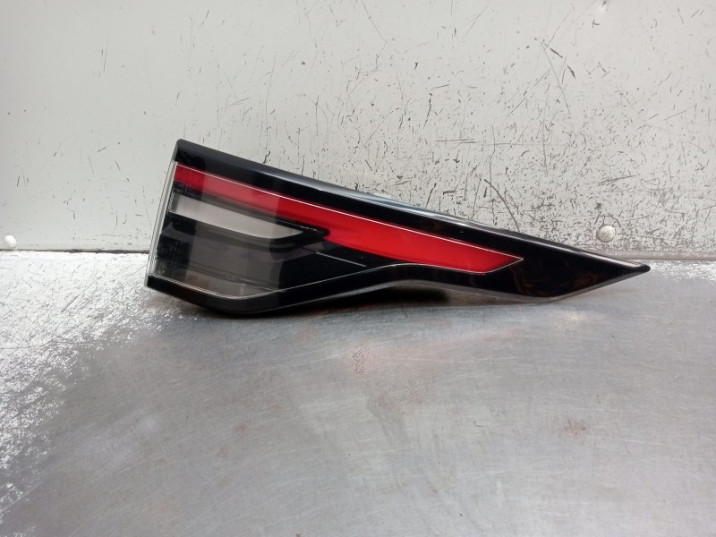 Recambio de piloto trasero derecho para land rover discovery v (l462) 2.0 sd4 4x4 referencia OEM IAM HY3213404AE  