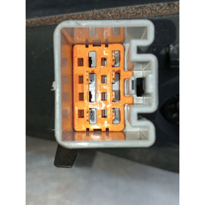 Recambio de piloto trasero derecho para land rover discovery v (l462) 2.0 sd4 4x4 referencia OEM IAM HY3213404AE  