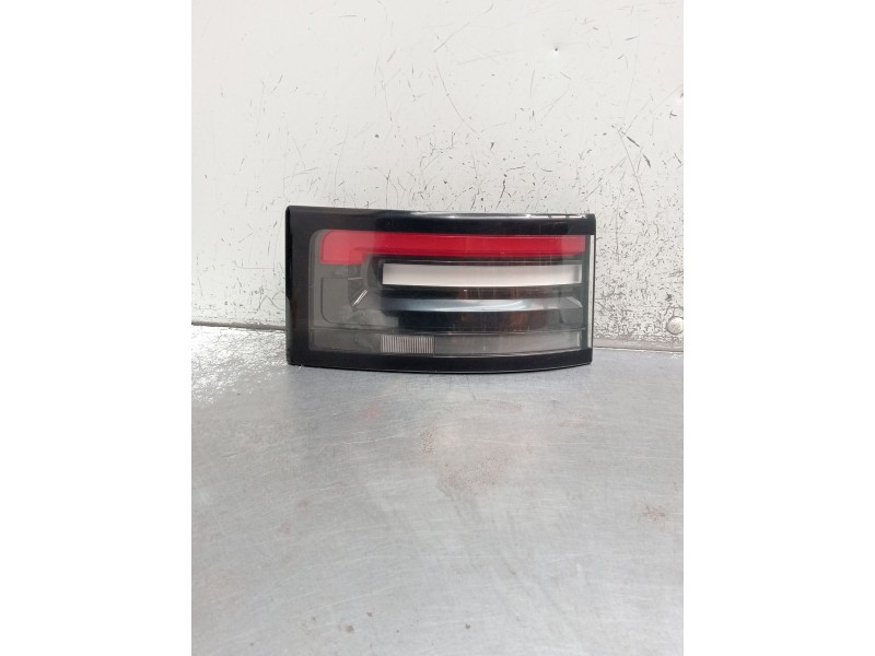 Recambio de piloto trasero derecho interior para land rover discovery v (l462) 2.0 sd4 4x4 referencia OEM IAM HY3213192AD  