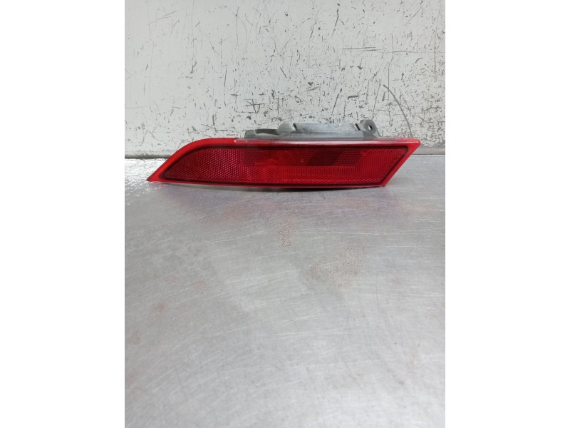 Recambio de piloto trasero izquierdo paragolpes para land rover discovery v (l462) 2.0 sd4 4x4 referencia OEM IAM   