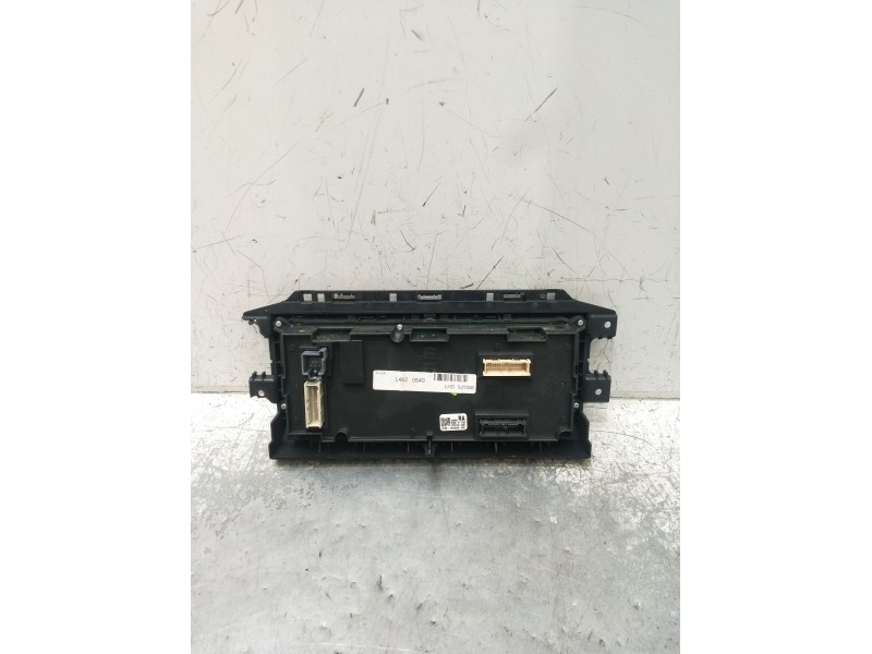 Recambio de mando calefaccion / aire acondicionado para land rover discovery v (l462) 2.0 sd4 4x4 referencia OEM IAM JY3214C239R