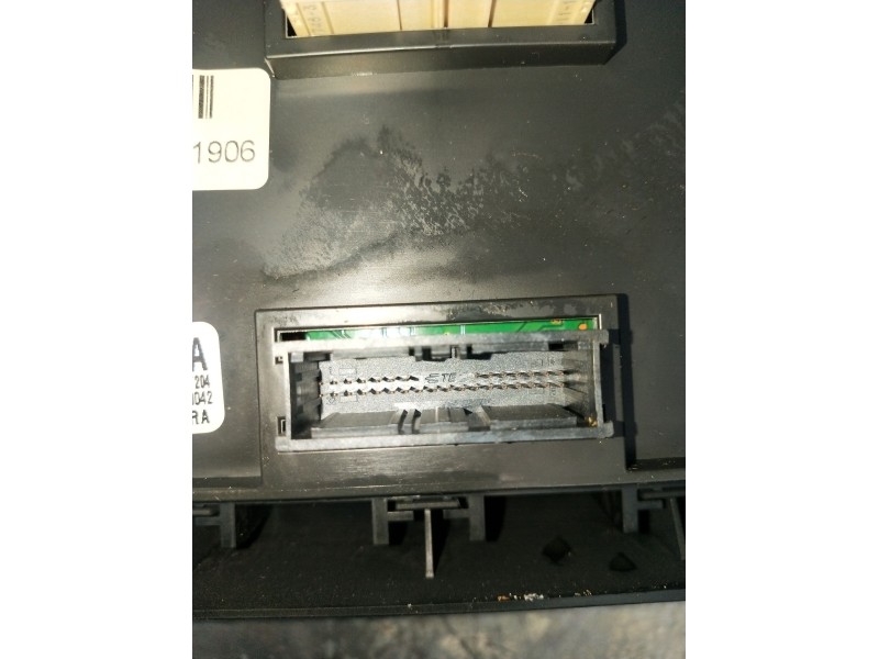 Recambio de mando calefaccion / aire acondicionado para land rover discovery v (l462) 2.0 sd4 4x4 referencia OEM IAM JY3214C239R