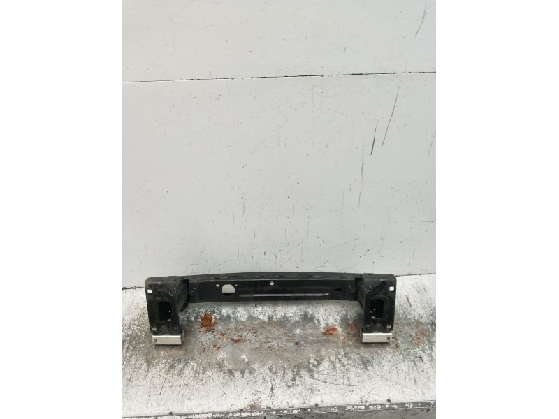 Recambio de refuerzo paragolpes delantero para land rover discovery v (l462) 2.0 sd4 4x4 referencia OEM IAM   