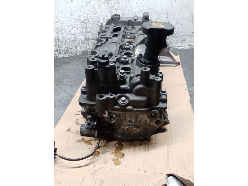 Recambio de culata para land rover discovery v (l462) 2.0 sd4 4x4 referencia OEM IAM PBG4D36090AC 204DTA AJ20D4 