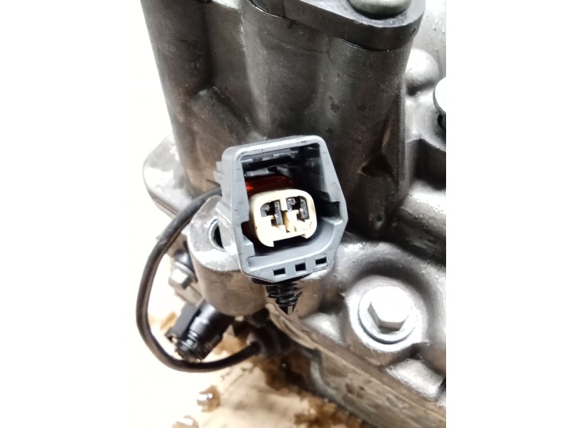 Recambio de culata para land rover discovery v (l462) 2.0 sd4 4x4 referencia OEM IAM PBG4D36090AC 204DTA AJ20D4 