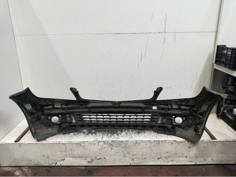 Recambio de paragolpes delantero para mercedes-benz clase c (w204) c 220 cdi (204.002) referencia OEM IAM   