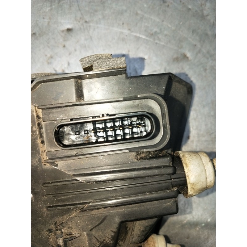 Recambio de motor cierre centralizado delantero izquierdo para land rover discovery v (l462) 2.0 sd4 4x4 referencia OEM IAM HY32