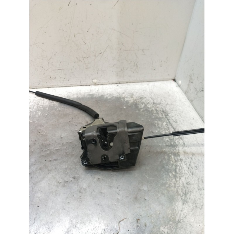 Recambio de motor cierre centralizado trasero derecho para land rover discovery v (l462) 2.0 sd4 4x4 referencia OEM IAM HY322499