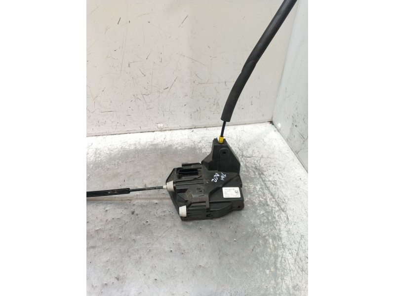 Recambio de motor cierre centralizado trasero derecho para land rover discovery v (l462) 2.0 sd4 4x4 referencia OEM IAM HY322499